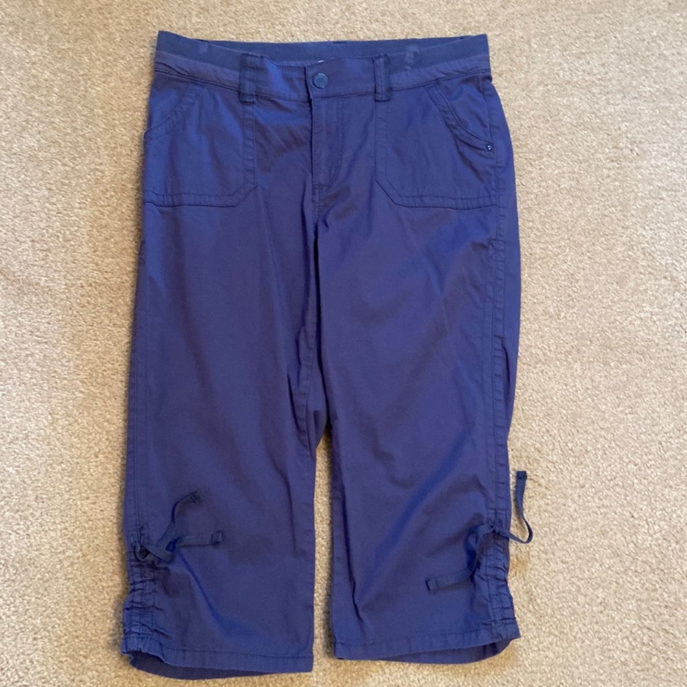 Lee Easy Fit blue capri Size 10 Medium